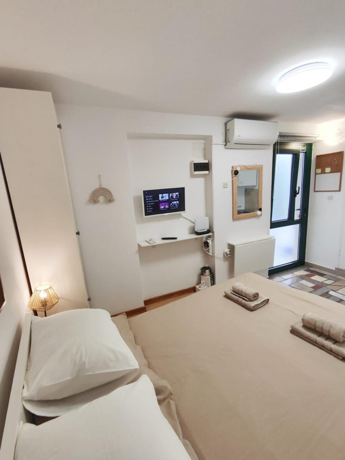 Assi Room Split Buitenkant foto